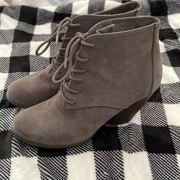 Blowfish grayish brown suede booties - Picture 1 of 4